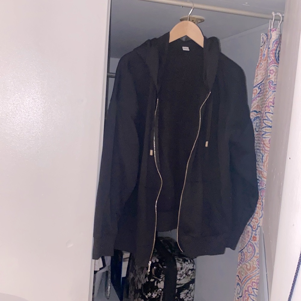 Black Hoodie with Zipper